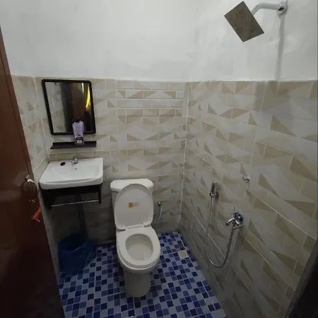 Man Homestay Kampong Bukit China Exterior photo